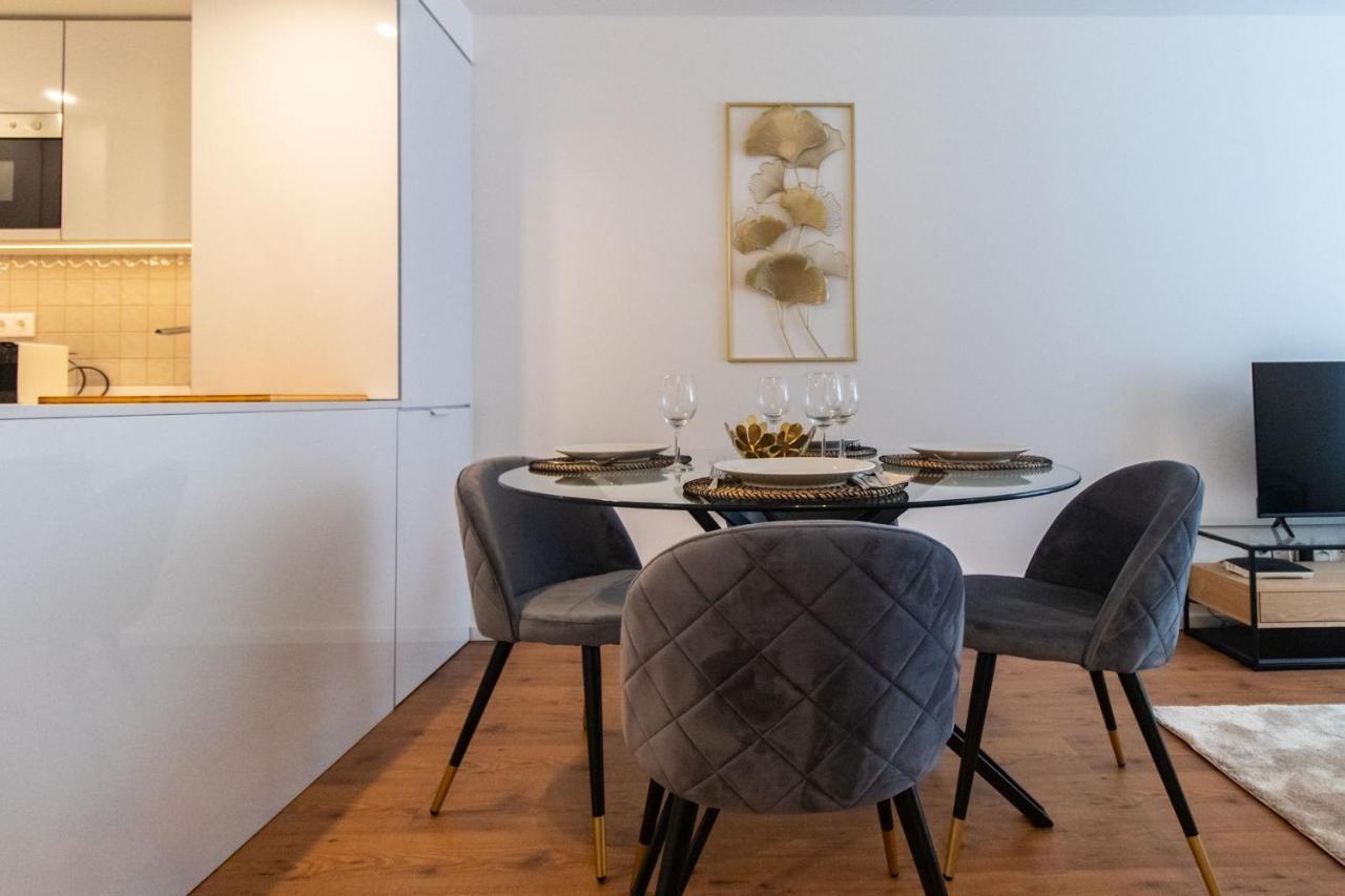 Stunning Apartment W/ Free Parking By Lovelystay 波尔图 外观 照片
